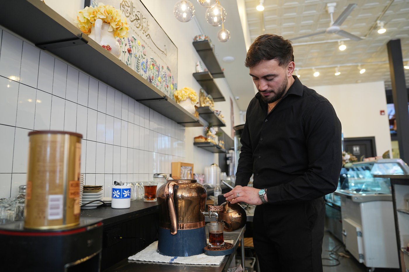 The detention of New Jersey kebab shop owners sparked change. Deportation still looms | iNFOnews.ca