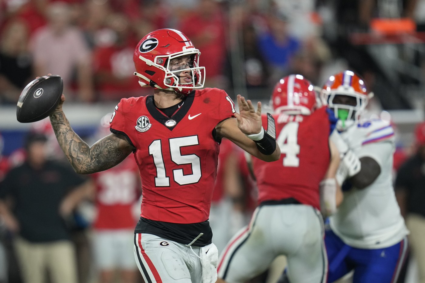 Oregon gets top billing in College Football Playoff's opening rankings, Ohio St 2nd and Georgia 3rd | iNFOnews.ca