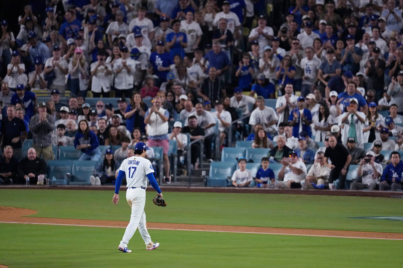 From parrots to chemists, the world is captivated by baseball superstar Ohtani | iNFOnews.ca