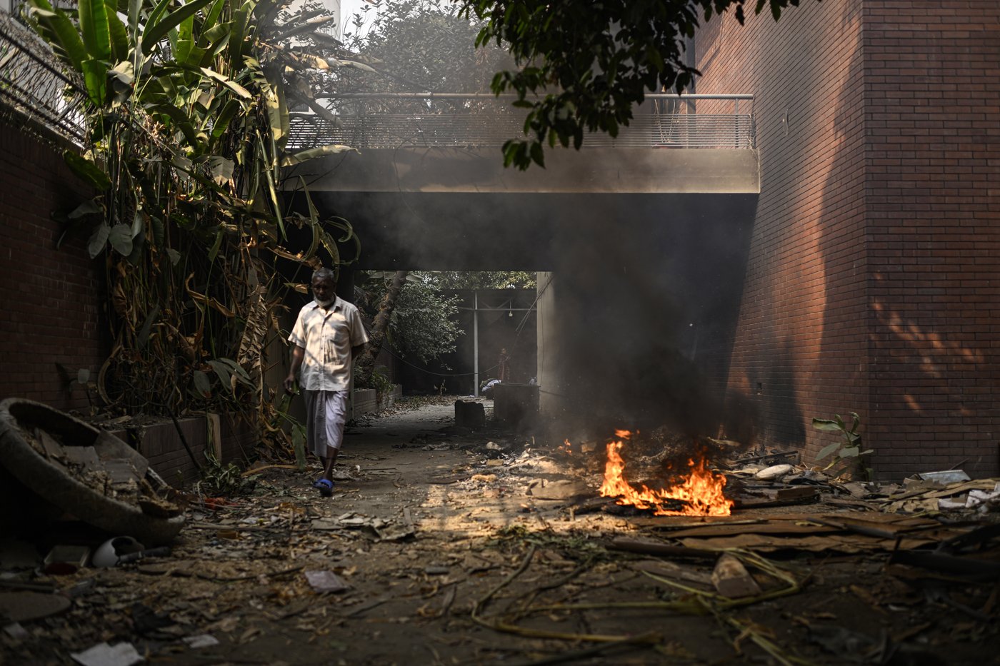 Turbulence in Bangladesh as new government grapples with aftermath of Sheikh Hasina's ouster | iNFOnews.ca