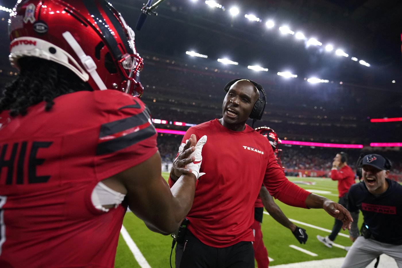Both Texans and Cowboys need skid-stopping win in their matchup. That's where the similarities end | iNFOnews.ca