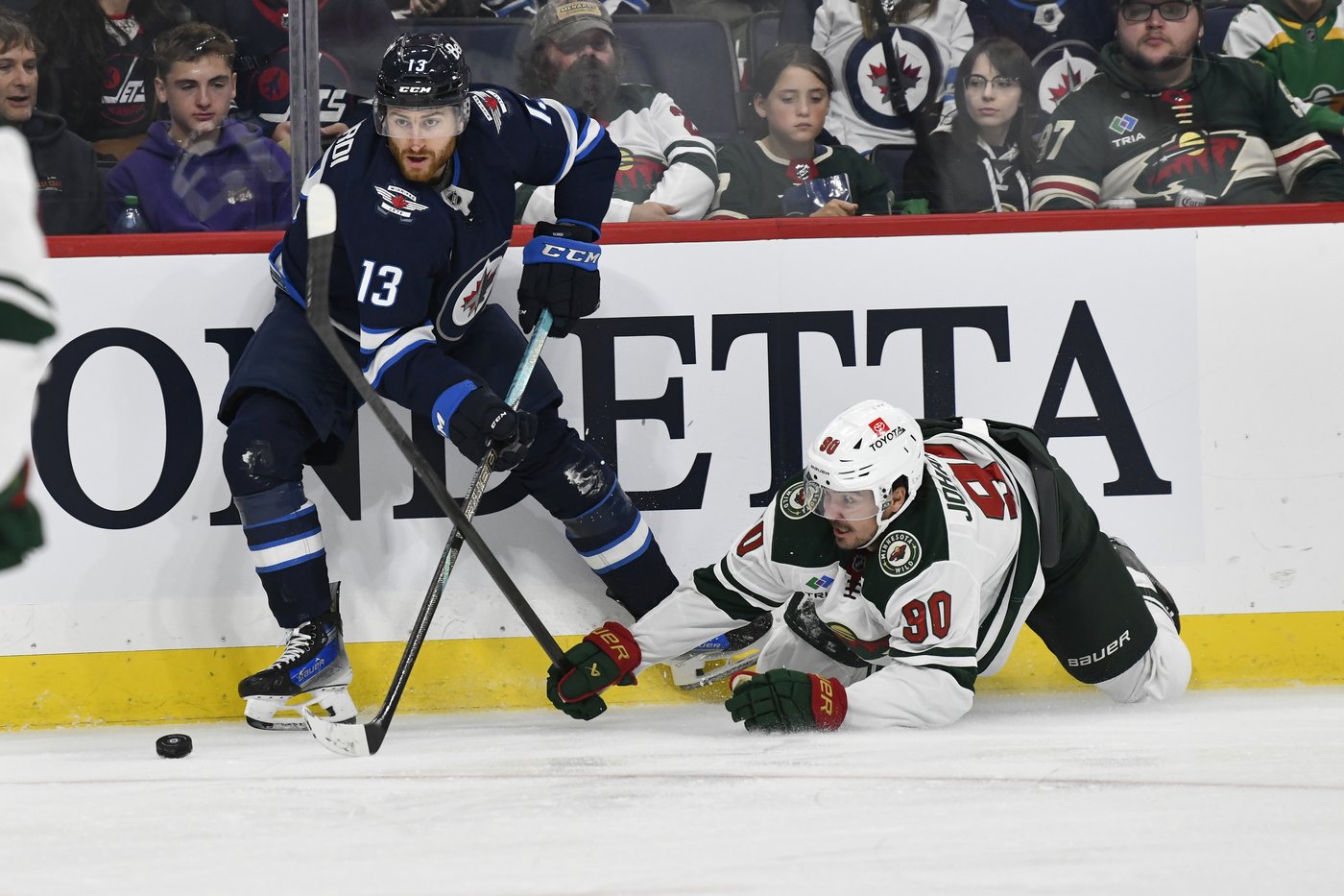 Jets outlast Wild 2-1 in OT for third straight win | iNFOnews.ca
