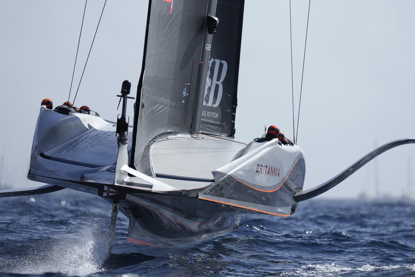 'The comeback is on.' Britannia scores first points of America's Cup final, trails New Zealand 4-2 | iNFOnews.ca 'The comeback is on.' Britannia scores first points of America's Cup final, trails New Zealand 4-2 | iNFOnews.ca
