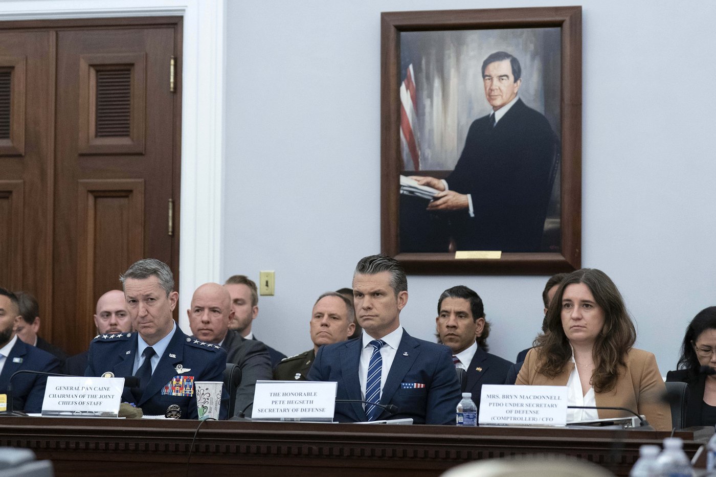 Hegseth faces sharp questions from Congress on deploying troops to LA and Pentagon spending | iNFOnews.ca Hegseth faces sharp questions from Congress on deploying troops to LA and Pentagon spending | iNFOnews.ca