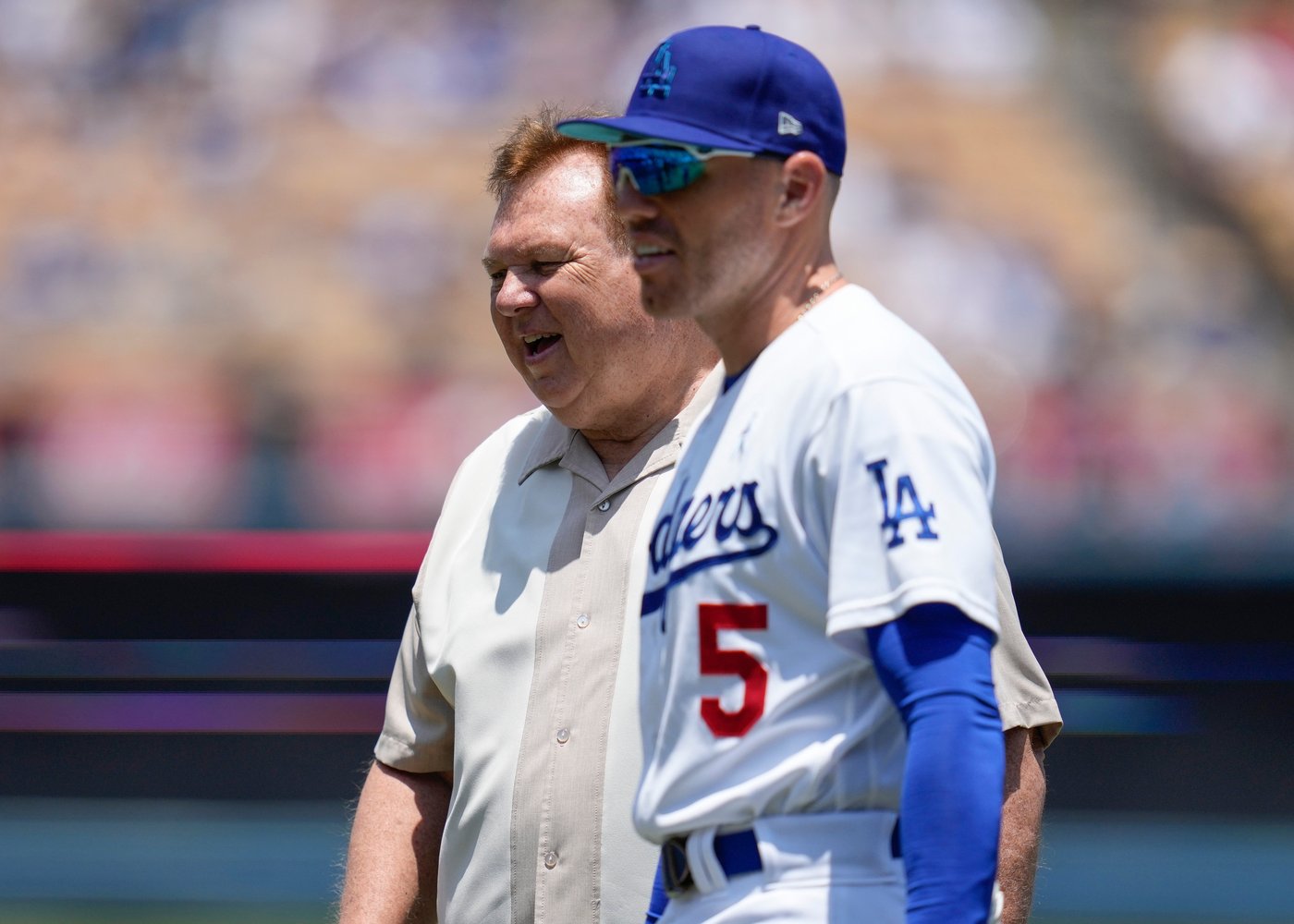 Freddie Freeman returns to Canadian roots as Dodgers face Blue Jays in Toronto to open World Series | iNFOnews.ca