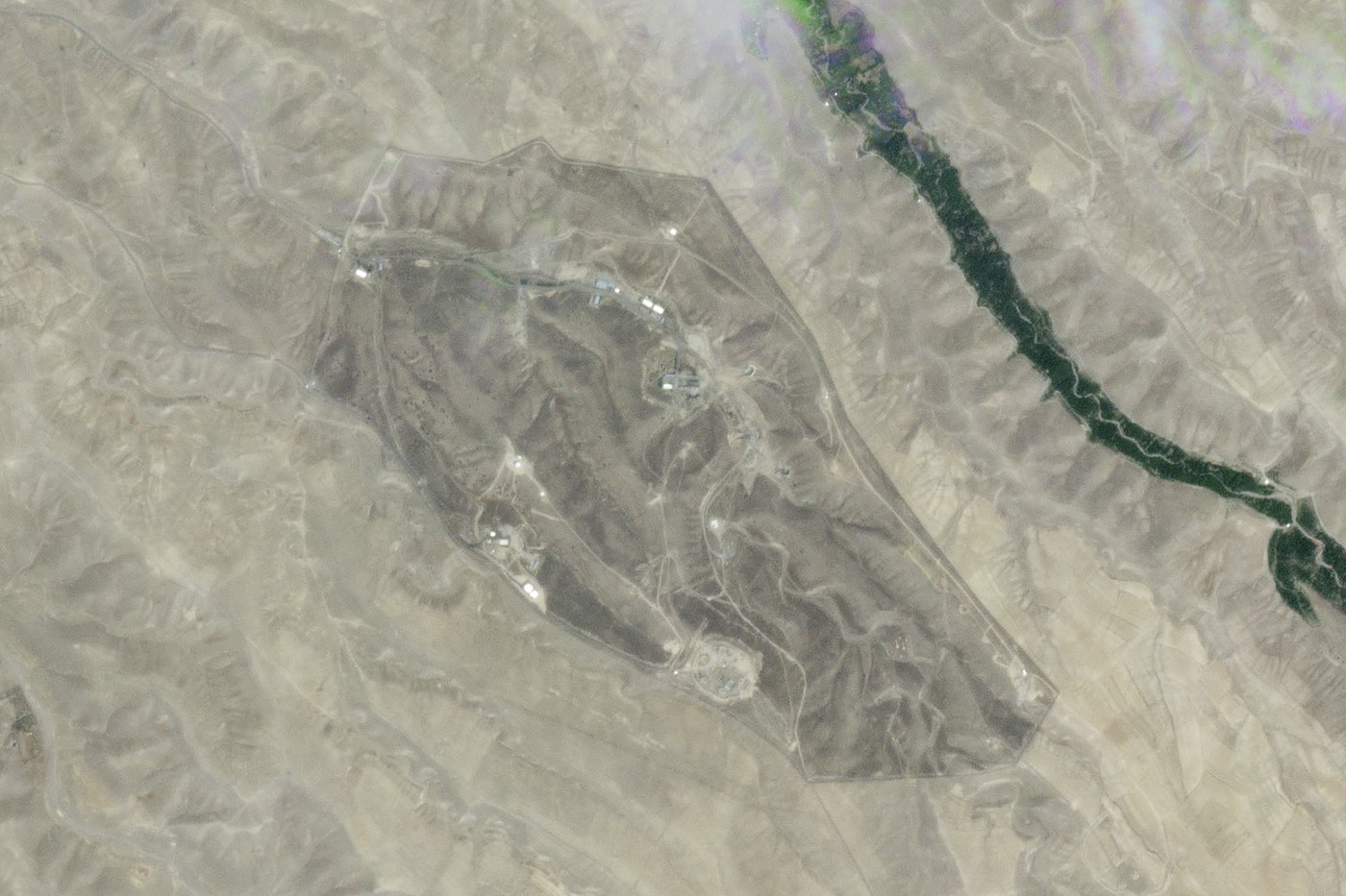 The Latest: Israel threatens more attacks on Iran after Tehran retaliates with missile strikes | iNFOnews.ca The Latest: Israel threatens more attacks on Iran after Tehran retaliates with missile strikes | iNFOnews.ca