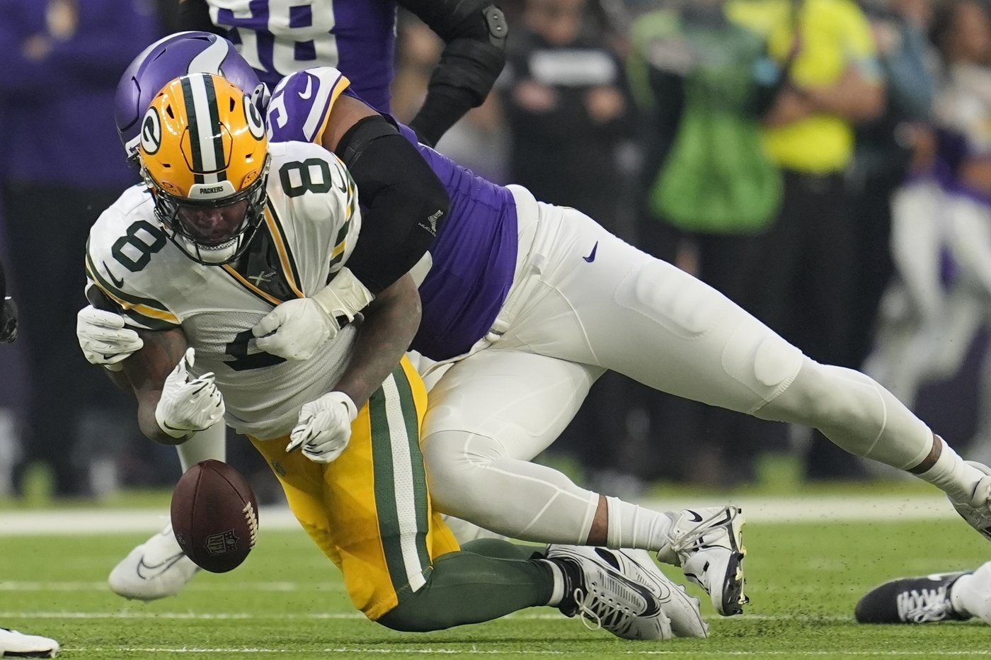 Packers fail yet again to produce a premier performance against a top NFC team in loss to Vikings | iNFOnews.ca