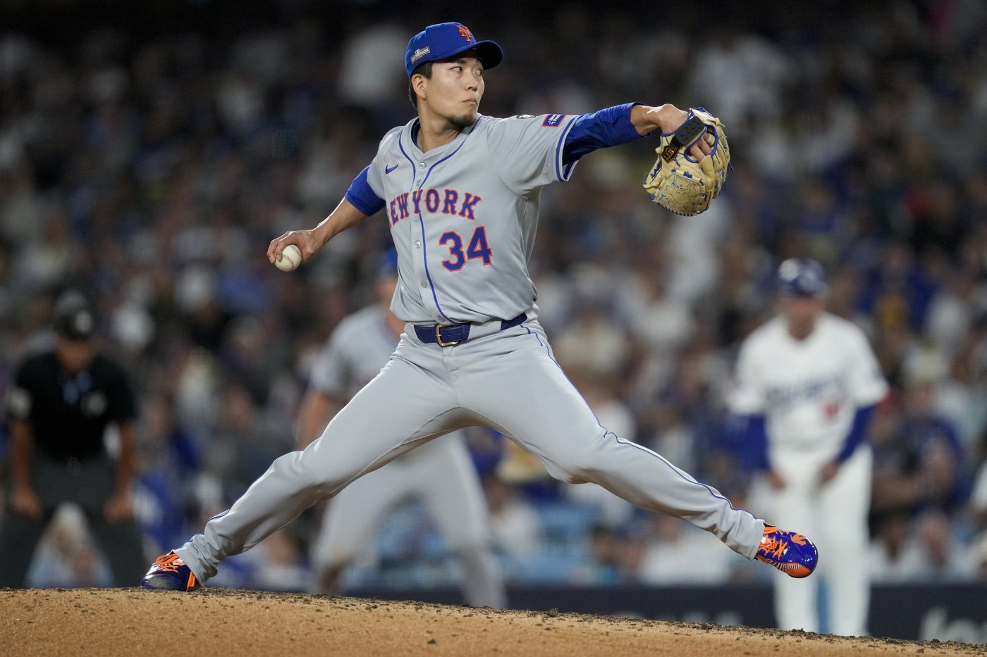 After thrilling season ends in NLCS, surprising Mets have `work to do' | iNFOnews.ca