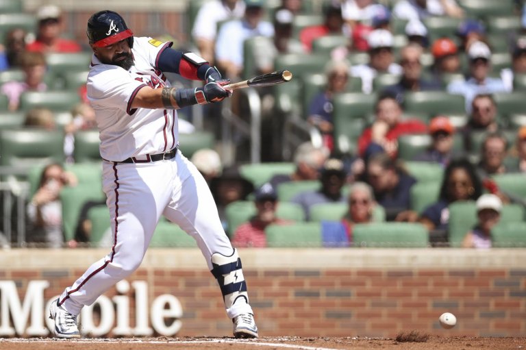 Albies drives in 3 and León homers in 1st start since 2023 as Braves beat Astros 8-3 | iNFOnews.ca