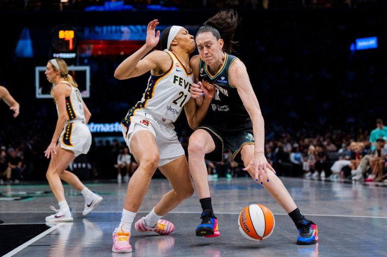 Liberty beat the Fever 109-102 as Fiebich returns with 20 points in her first game since July 3 | iNFOnews.ca