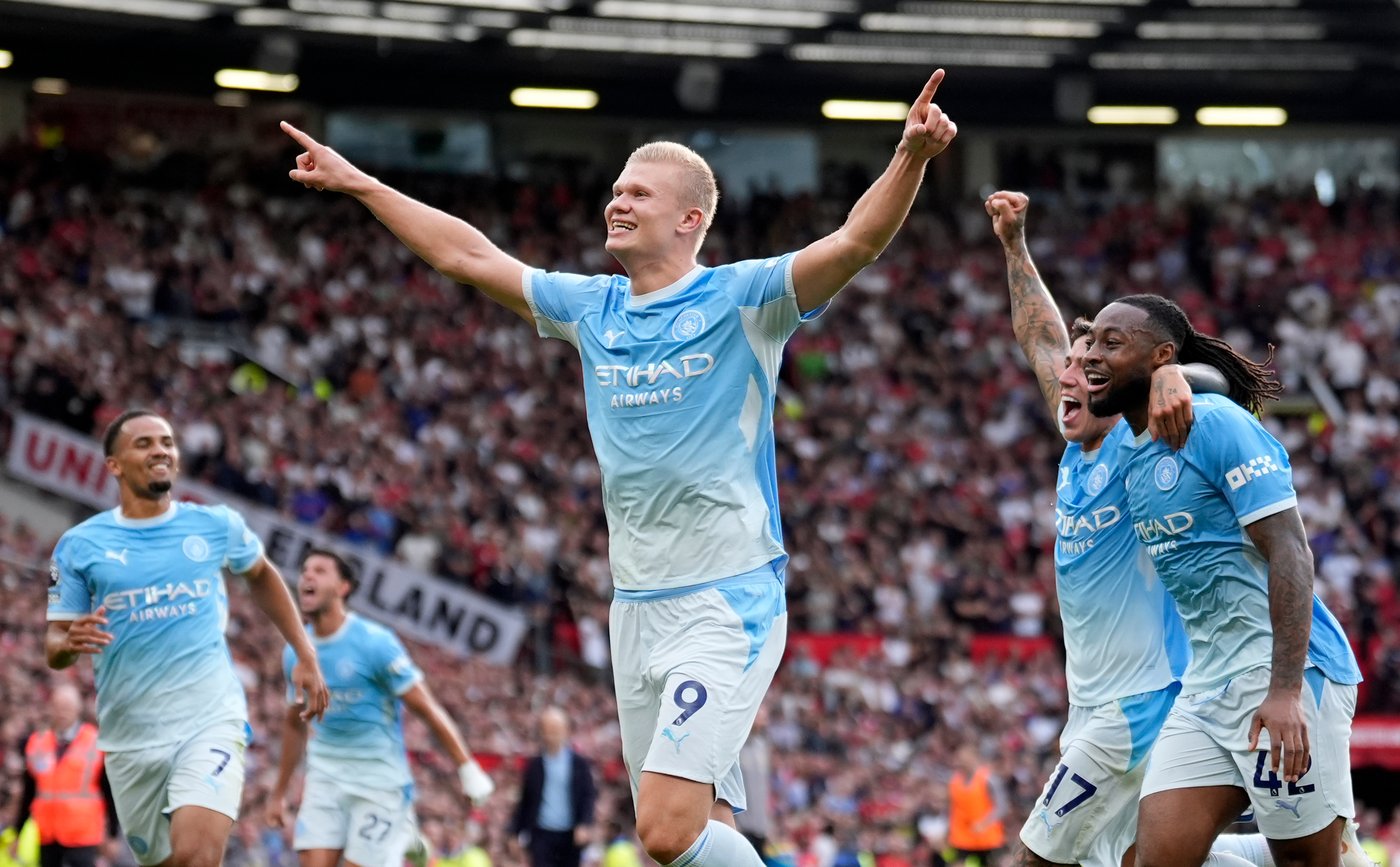 Phil Foden sent off early in Man United and Man City clash | iNFOnews.ca