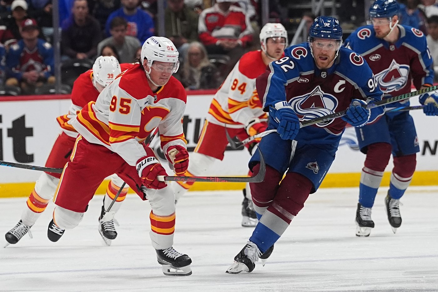 Avalanche capture the Presidents' Trophy again. They're hoping to apply their Cup-chasing lessons | iNFOnews.ca Avalanche capture the Presidents' Trophy again. They're hoping to apply their Cup-chasing lessons | iNFOnews.ca