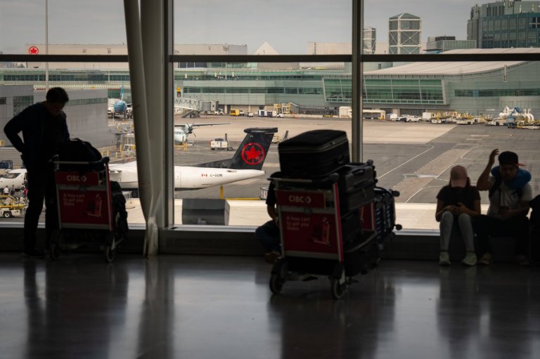 Another CBSA inspection kiosk outage affecting some Canadian airports | iNFOnews.ca