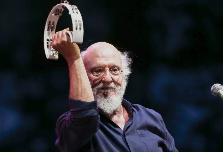 Popular Greek singer-songwriter Dionysis Savvopoulos has died at 80 | iNFOnews.ca