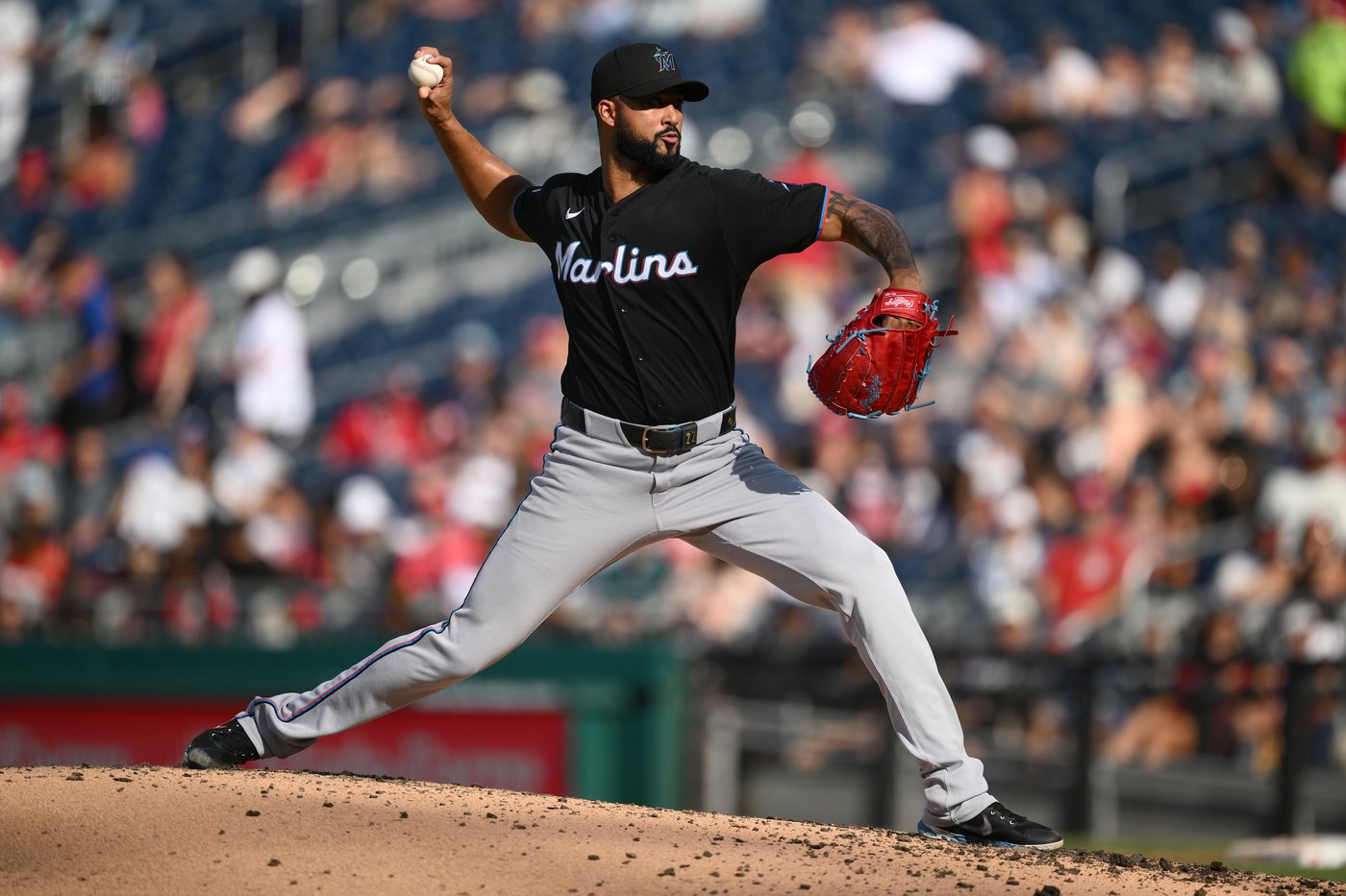 Dylan Crews hits an RBI single in 10th sends Nationals past Marlins, 5-4 | iNFOnews.ca Dylan Crews hits an RBI single in 10th sends Nationals past Marlins, 5-4 | iNFOnews.ca