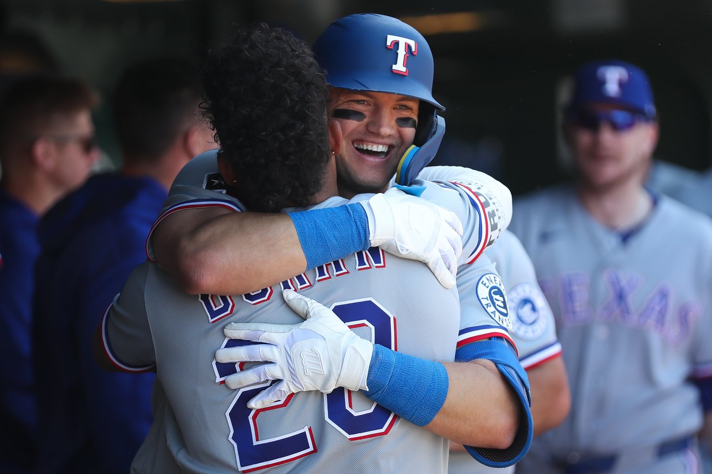 Rangers rally for 4 runs in the 9th inning to beat the Athletics 9-6 | iNFOnews.ca Rangers rally for 4 runs in the 9th inning to beat the Athletics 9-6 | iNFOnews.ca