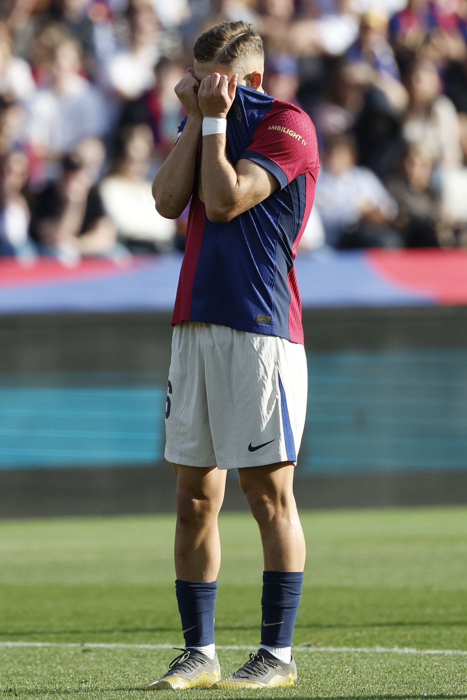 Barcelona loses at home for the first time this season | iNFOnews.ca