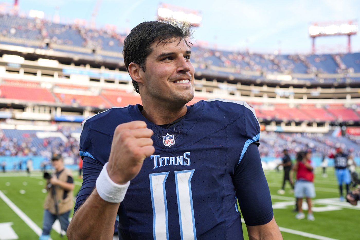Nick Folk's 25-yard field goal in OT helps Titans edge the Pats 20-17 | iNFOnews.ca