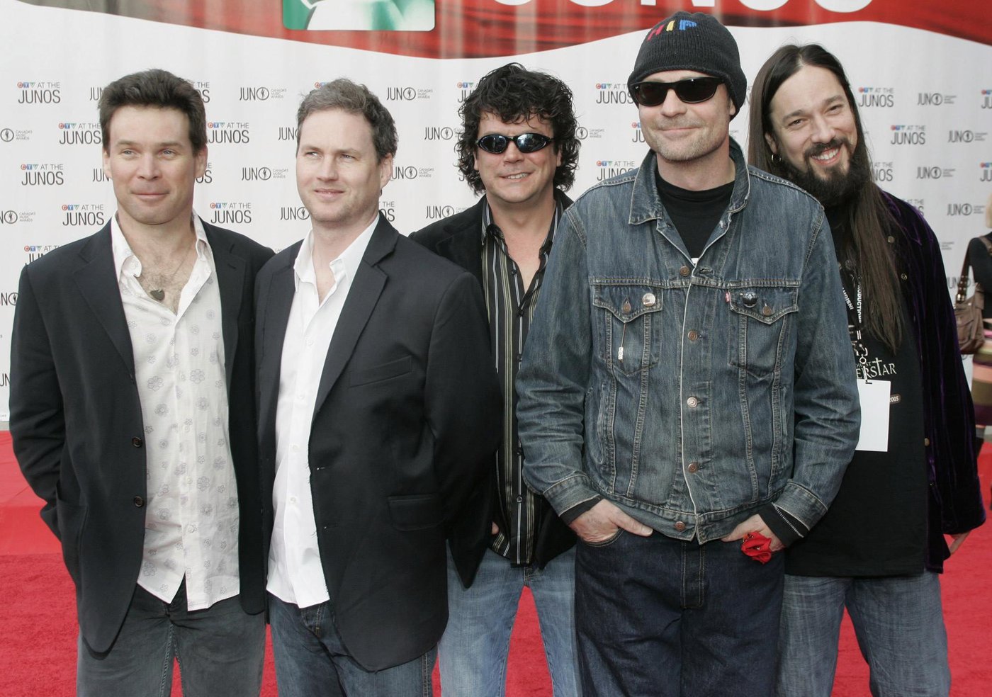 'SNL' at 50: The Tragically Hip's potent mix of weed and improvisation on live TV | iNFOnews.ca 'SNL' at 50: The Tragically Hip's potent mix of weed and improvisation on live TV | iNFOnews.ca