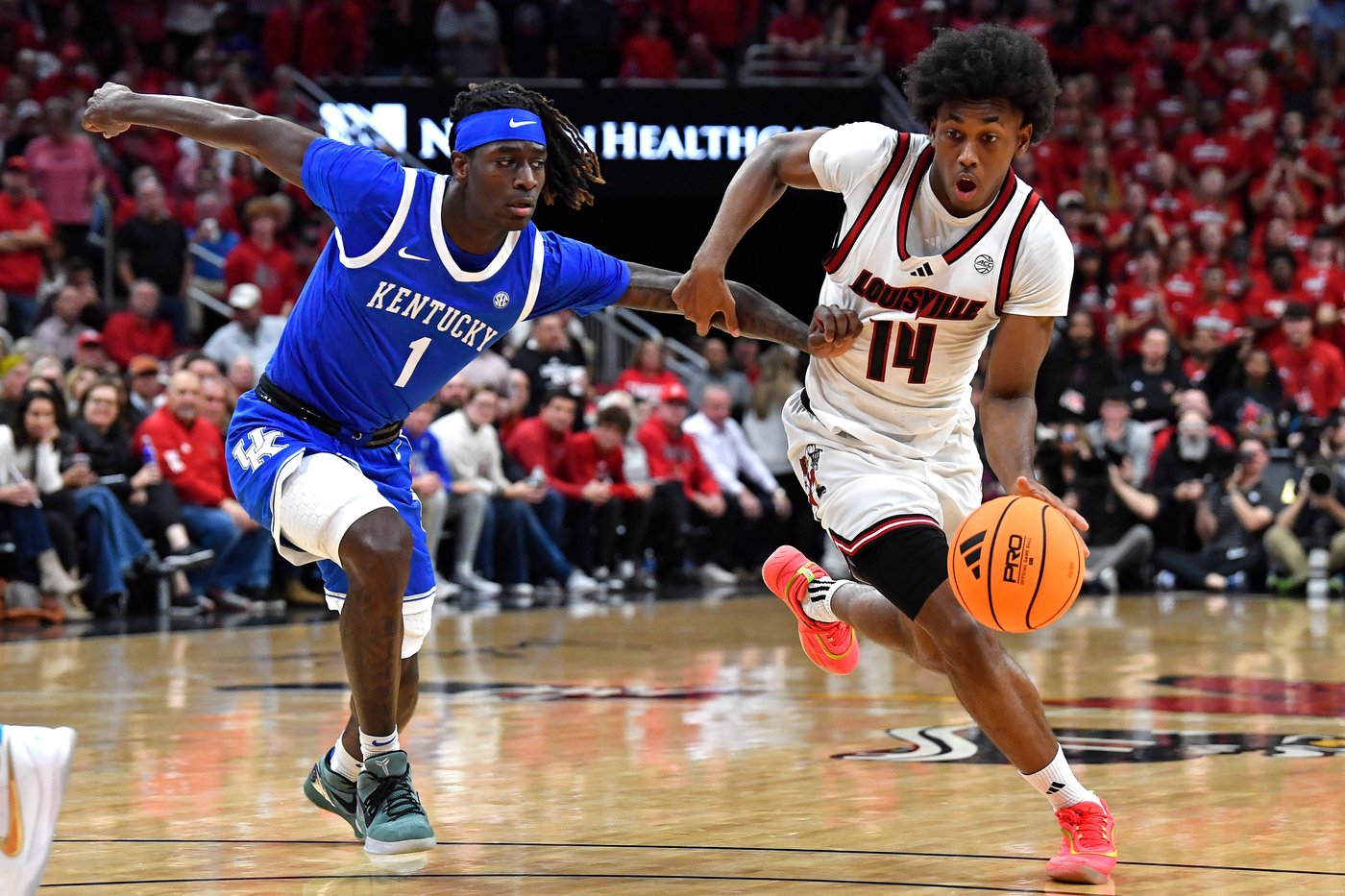 Freshman Brown rises to the occasion for No. 12 Louisville in 96-88 win over No. 9 Kentucky | iNFOnews.ca Freshman Brown rises to the occasion for No. 12 Louisville in 96-88 win over No. 9 Kentucky | iNFOnews.ca