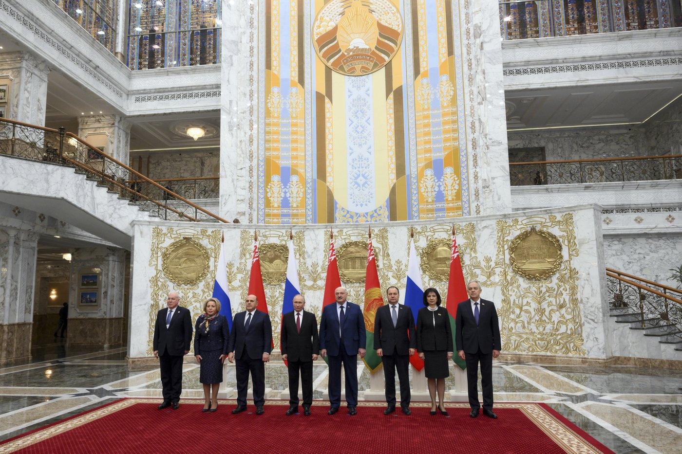 Putin signs agreement offering Russia's security guarantees to ally Belarus | iNFOnews.ca