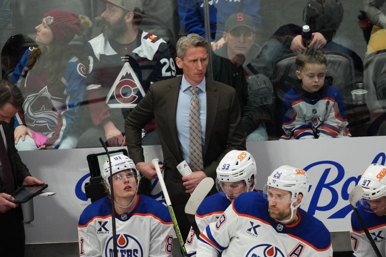'Part of the business': Habs' St. Louis reflects on volatile NHL coaching carousel | iNFOnews.ca