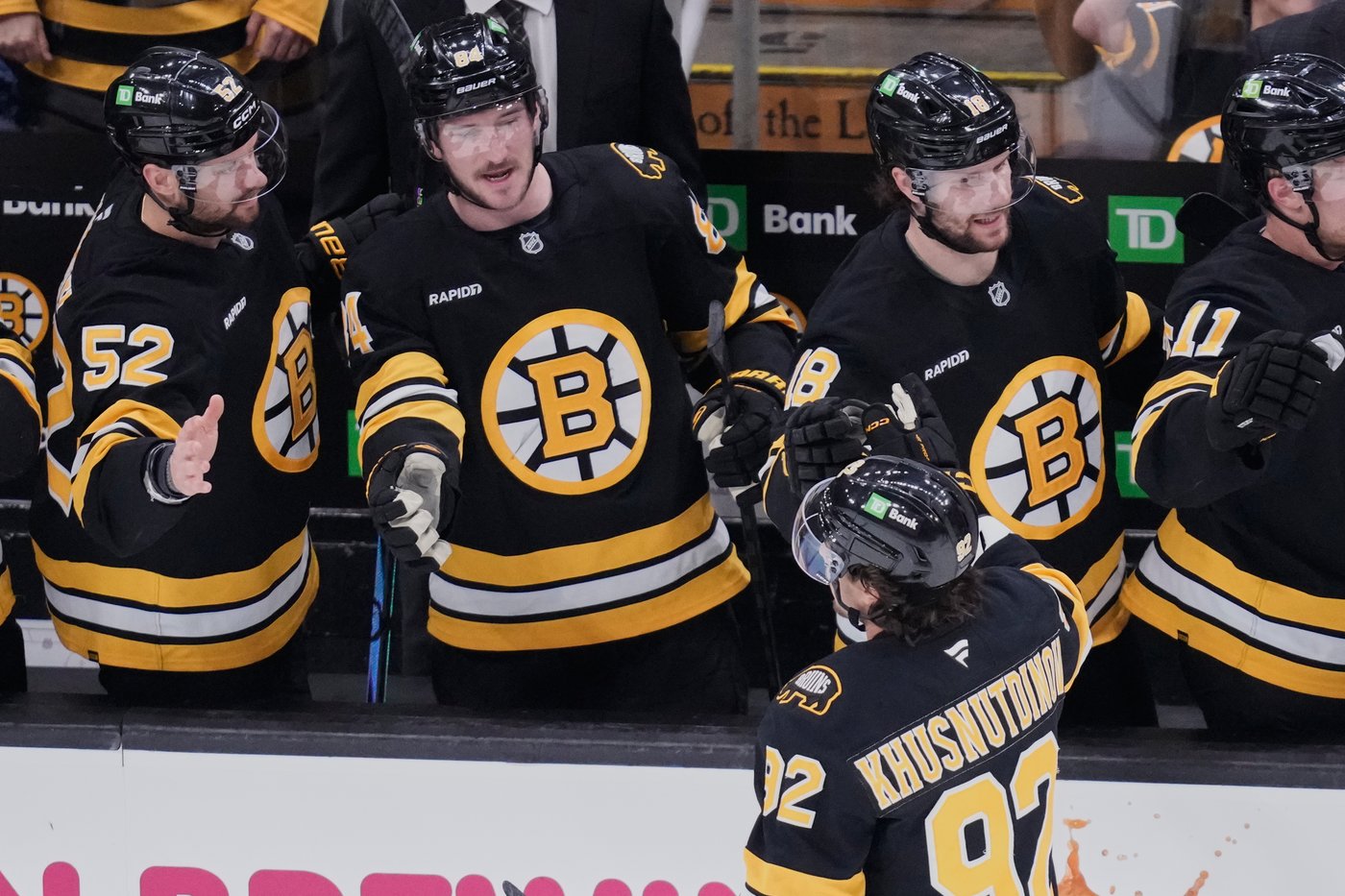 The Bruins beat the Penguins 2-1 as Khusnutdinov, Mittelstadt score 50 seconds apart | iNFOnews.ca The Bruins beat the Penguins 2-1 as Khusnutdinov, Mittelstadt score 50 seconds apart | iNFOnews.ca
