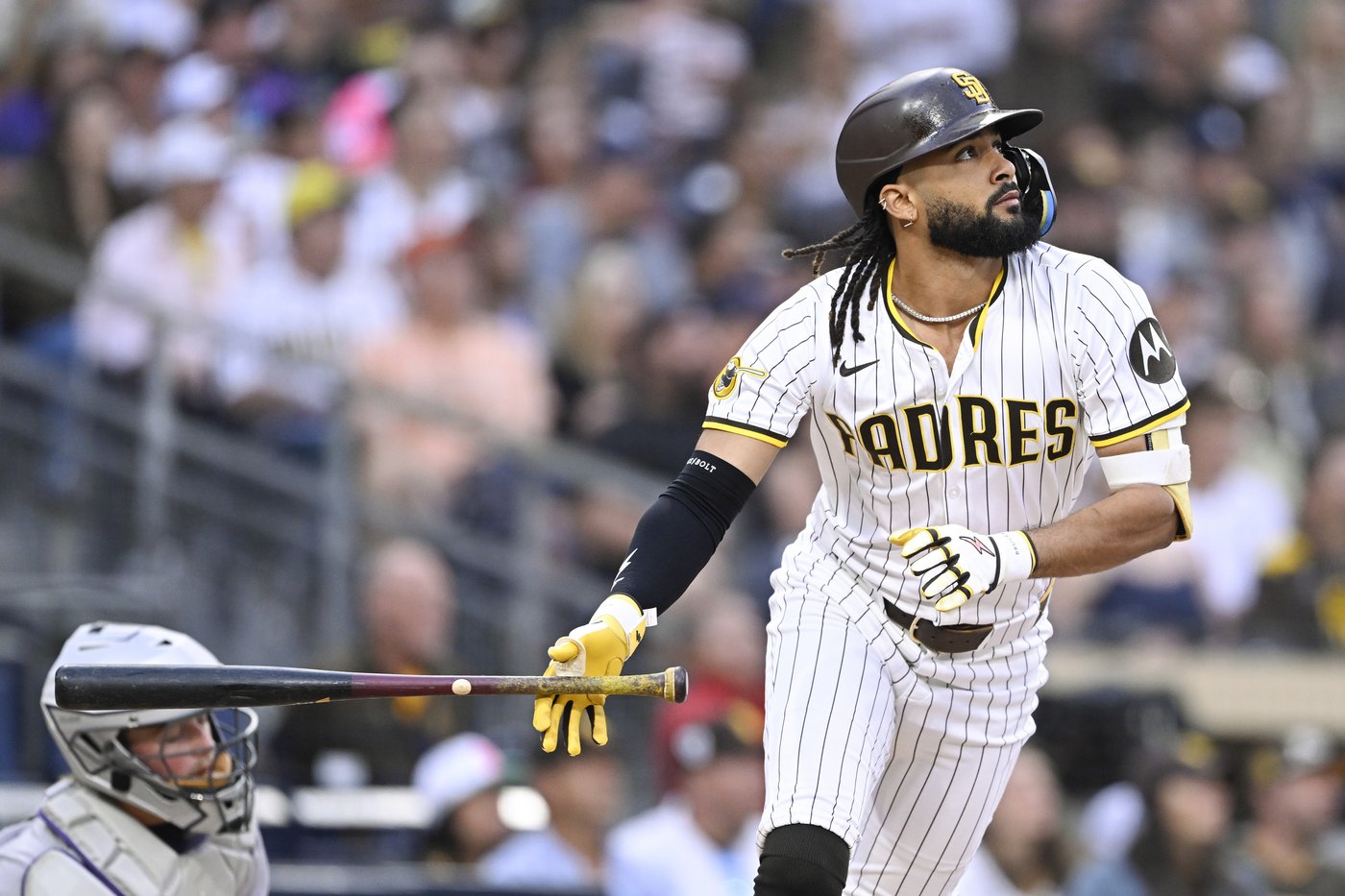 Tatis' 2-run shot starts 4-homer outburst for the Padres, who beat the Rockies 11-3 | iNFOnews.ca