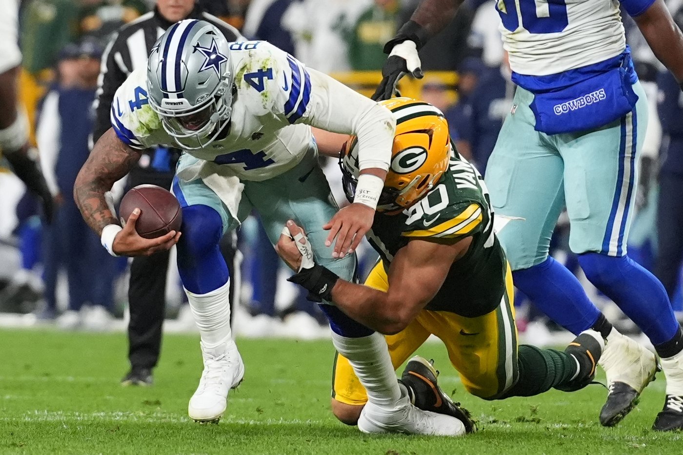 Struggling Cowboys suffer letdown on offense as their defense shows signs of progress | iNFOnews.ca Struggling Cowboys suffer letdown on offense as their defense shows signs of progress | iNFOnews.ca