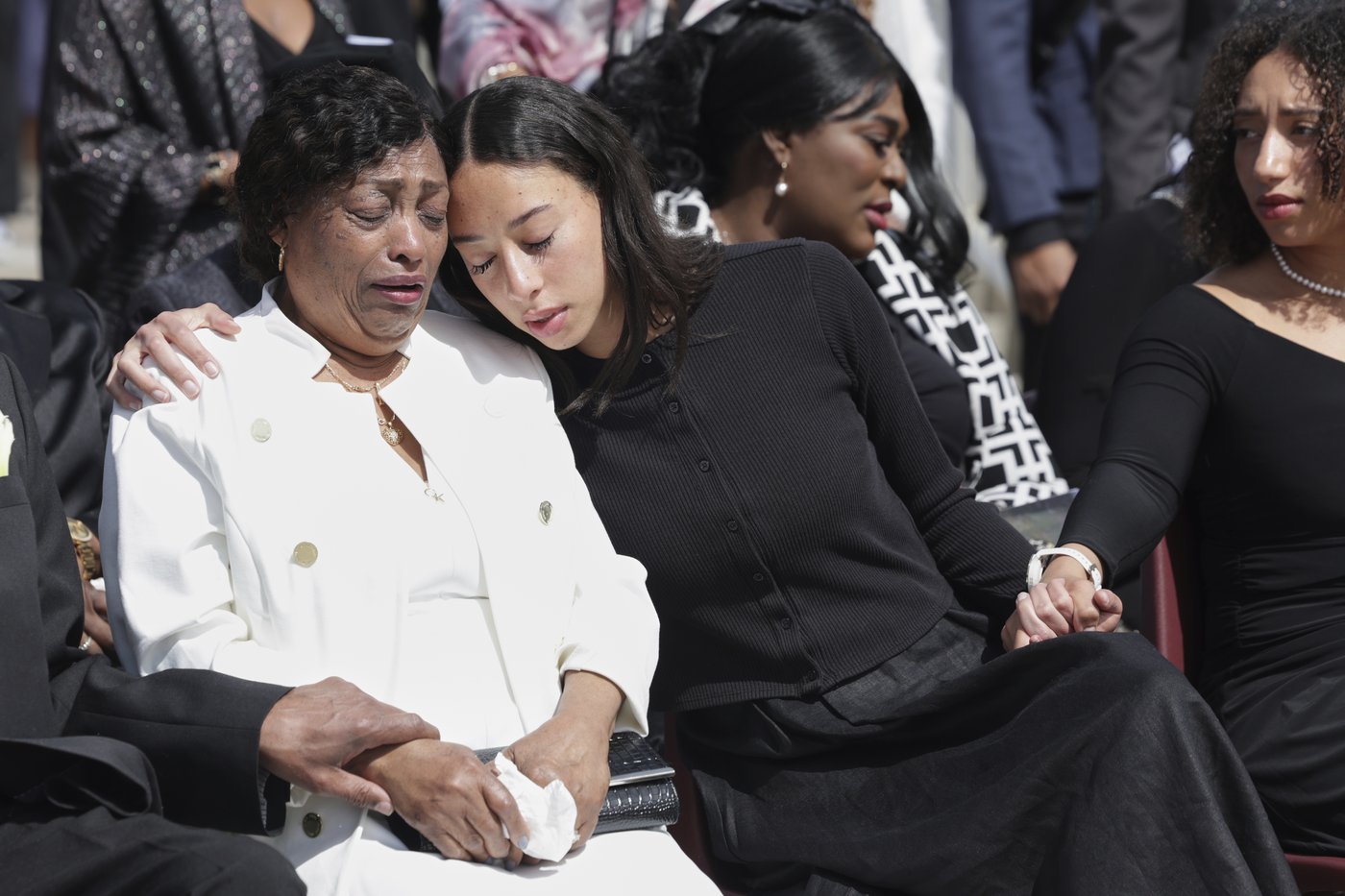 PHOTO COLLECTION: Mia Love Memorial | iNFOnews.ca