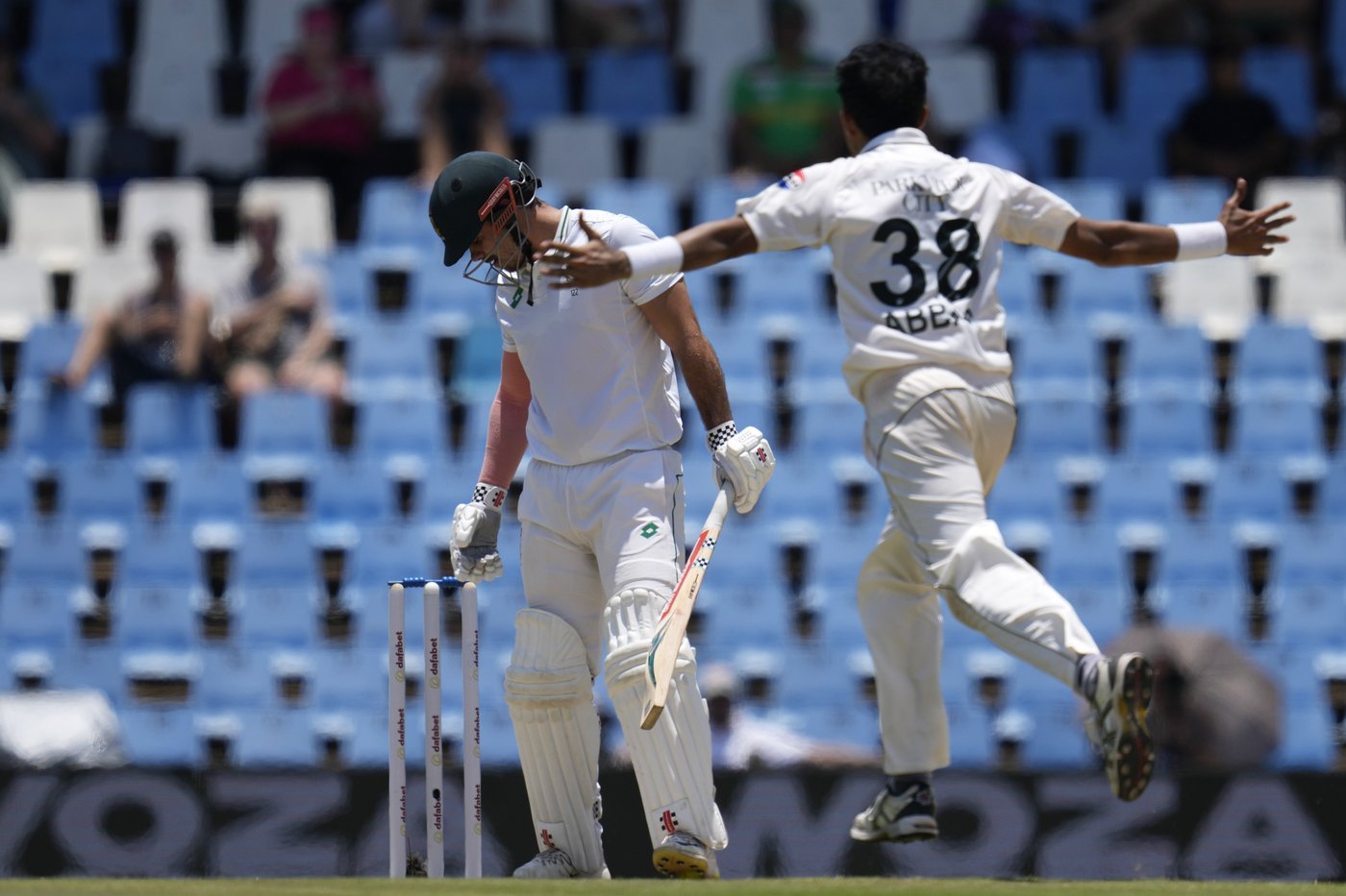 South Africa seals place in World Test Championship final with a tense 2-wicket win against Pakistan | iNFOnews.ca South Africa seals place in World Test Championship final with a tense 2-wicket win against Pakistan | iNFOnews.ca