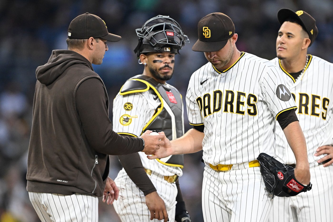 Vargas, Burke shine as White Sox beat Padres 4-0 for 5th straight win | iNFOnews.ca
