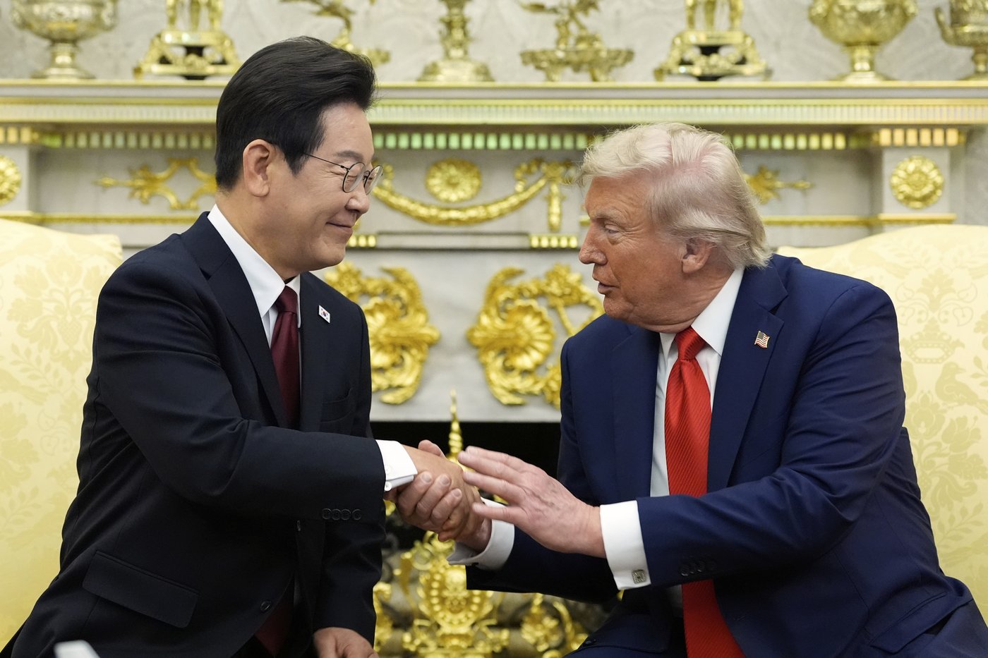 Trump's initial warning to South Korea's Lee turns into warm welcome after flattery | iNFOnews.ca Trump's initial warning to South Korea's Lee turns into warm welcome after flattery | iNFOnews.ca