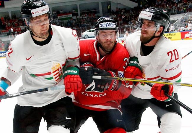 Four goals in 2nd period fuel 7-1 Canada win over Hungary at wockey worlds | iNFOnews.ca