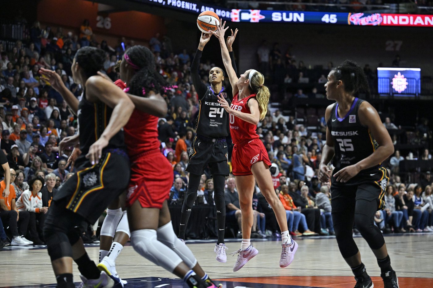 Alyssa Thomas helps the Connecticut Sun eliminate Caitlin Clark and the Indiana Fever from playoffs | iNFOnews.ca Alyssa Thomas helps the Connecticut Sun eliminate Caitlin Clark and the Indiana Fever from playoffs | iNFOnews.ca