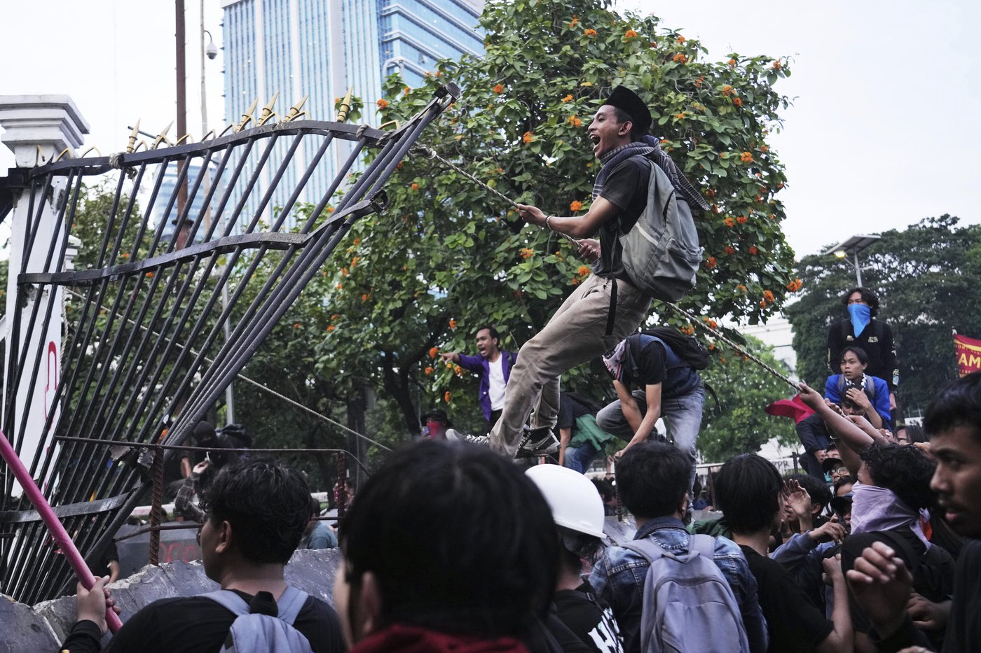 Why Indonesia's new military law is alarming pro-democracy activists and rights groups | iNFOnews.ca