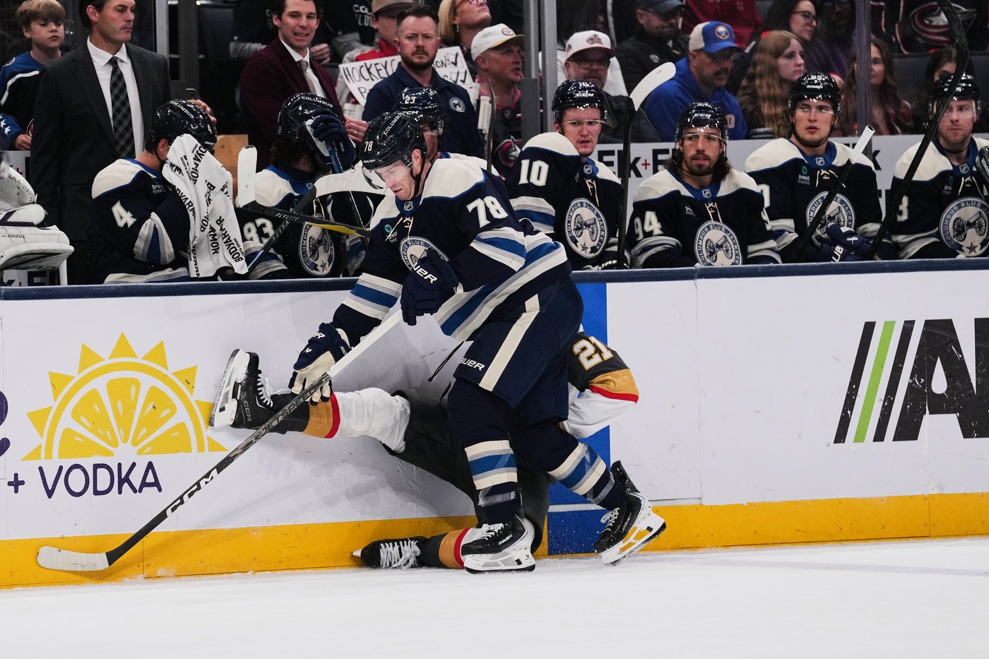 Fantilli scores on OT power play as Blue Jackets edge Golden Knights 2-1 | iNFOnews.ca