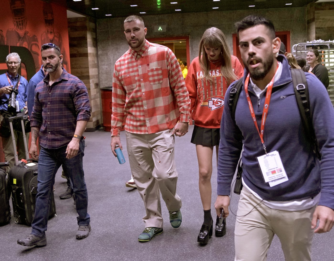 Two years in photos of Taylor Swift and Travis Kelce, now engaged | iNFOnews.ca