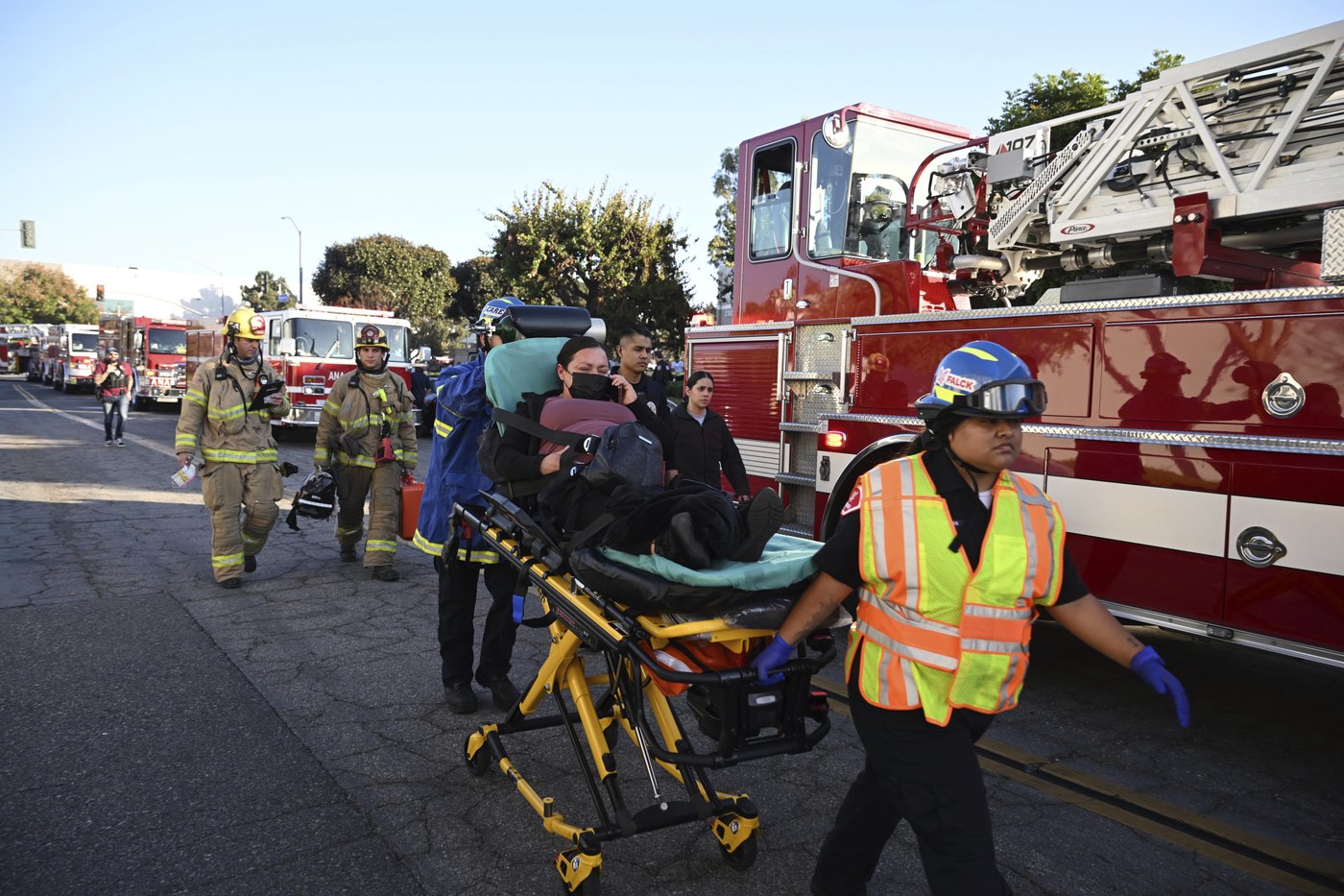 Door appeared ajar on a kit plane in California crash that killed 2 and injured 19 | iNFOnews.ca Door appeared ajar on a kit plane in California crash that killed 2 and injured 19 | iNFOnews.ca