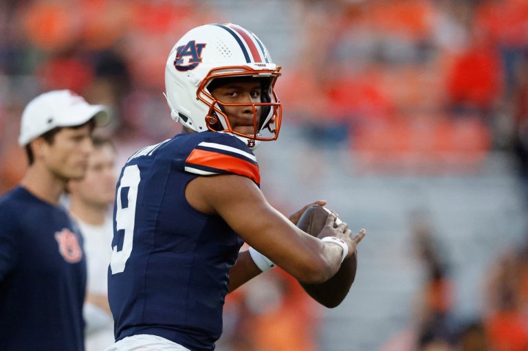 Auburn giving freshman QB Deuce Knight his first career start against Mercer | iNFOnews.ca
