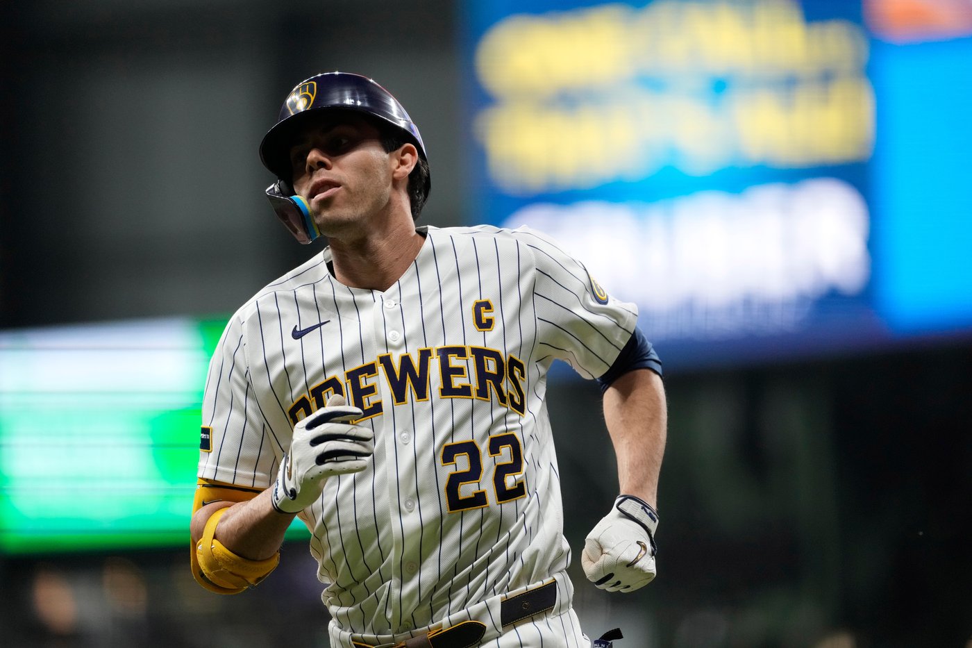 Brewers name Christian Yelich franchise's first captain - with Robin Yount's approval | iNFOnews.ca Brewers name Christian Yelich franchise's first captain - with Robin Yount's approval | iNFOnews.ca