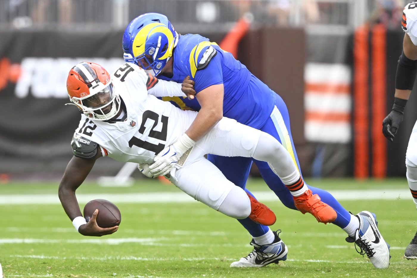 Kevin Stefanski defends handling of Shedeur Sanders after Browns preseason finale | iNFOnews.ca