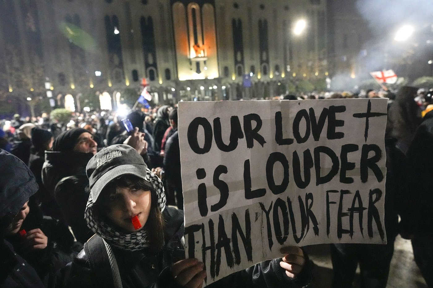 Georgian journalists allege brutal beatings as protests rage against ending EU talks | iNFOnews.ca