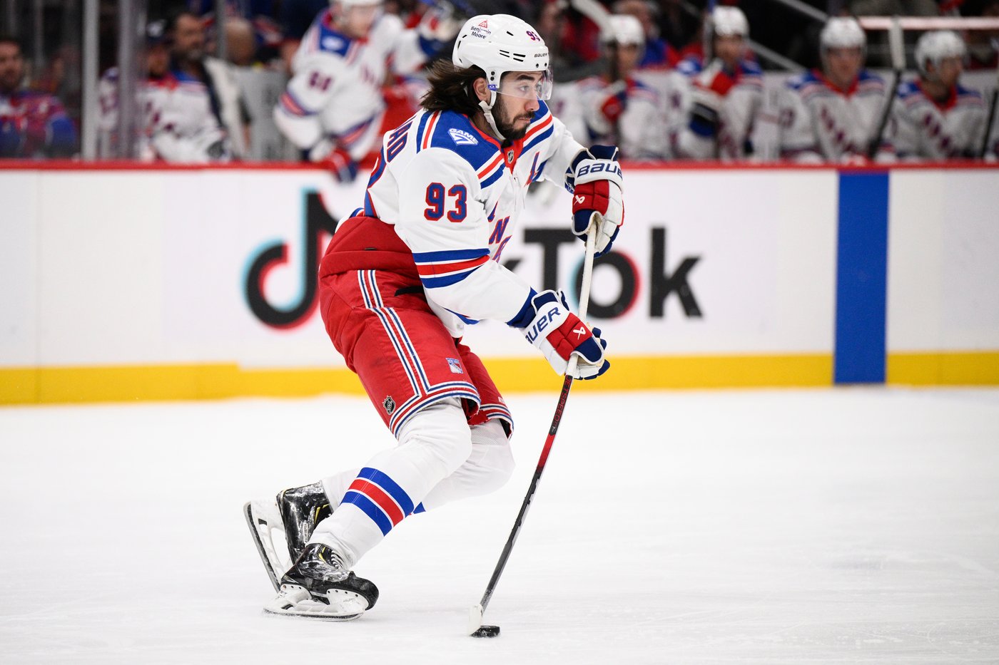 Zibanejad sets Rangers' record for power-play goals, ties team hat trick record in win over Flyers | iNFOnews.ca Zibanejad sets Rangers' record for power-play goals, ties team hat trick record in win over Flyers | iNFOnews.ca