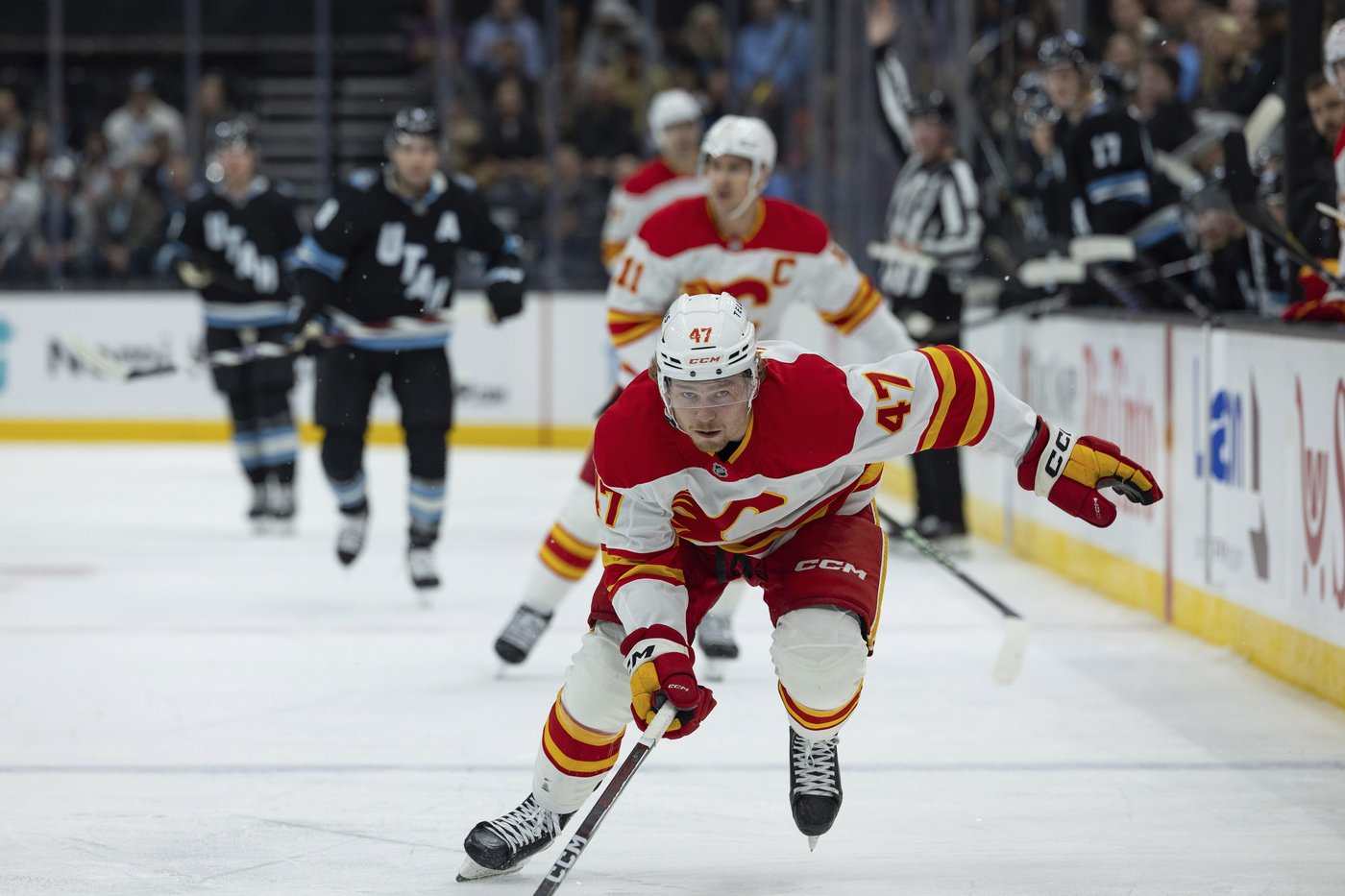 Mikhail Sergachev helps Utah beat Calgary Flames 5-1 to snap four-game skid | iNFOnews.ca