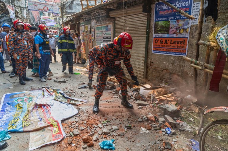 A 5.5 magnitude earthquake in central Bangladesh kills at least 6 people | iNFOnews.ca