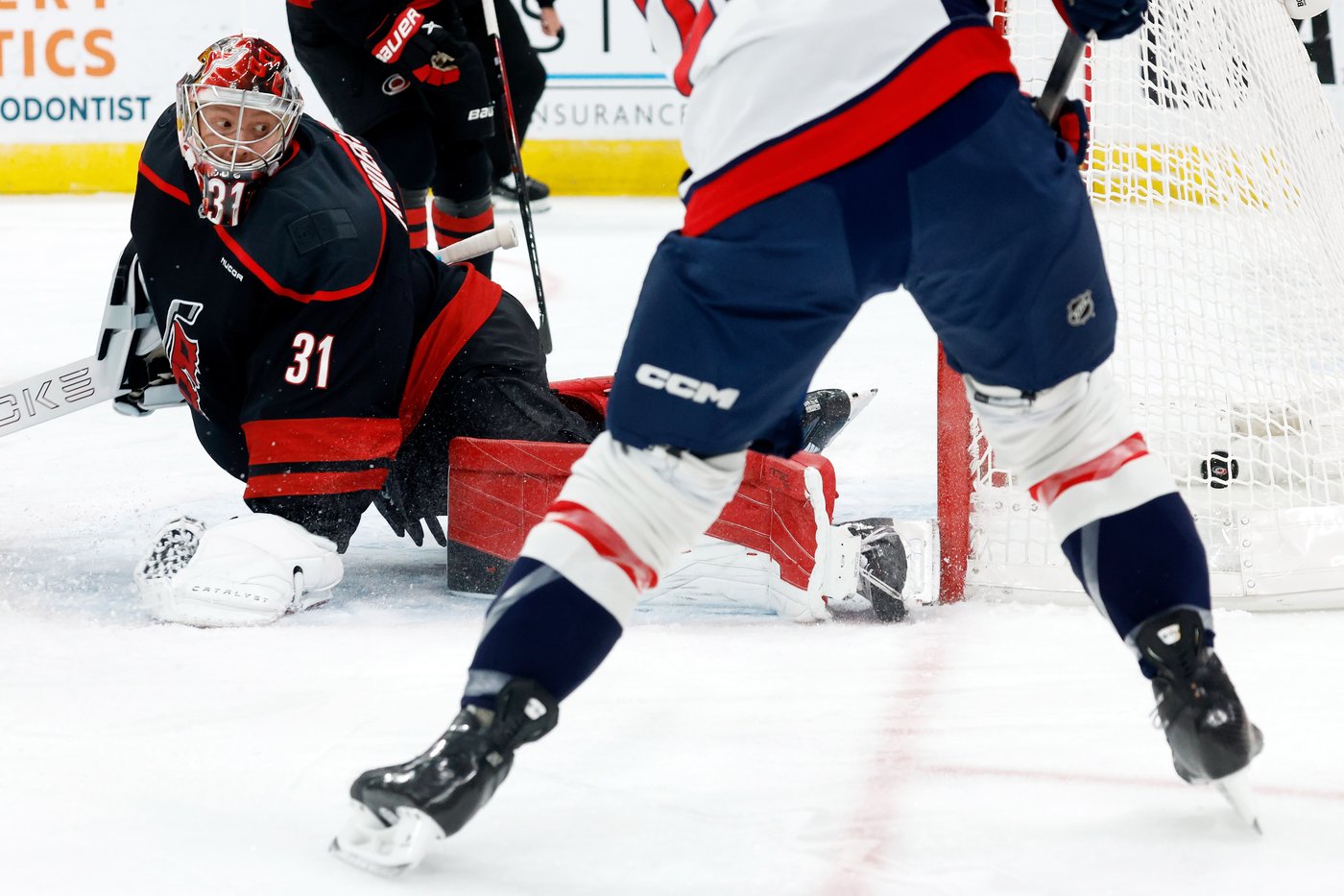 Jakob Chychrun scores his 100th career goal, Ovechkin gets empty-netter as Capitals beat Hurricanes | iNFOnews.ca