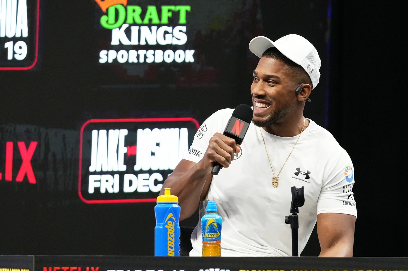 YouTuber-turned-boxer Jake Paul predicts big win over 2-time heavyweight champ Anthony Joshua | iNFOnews.ca