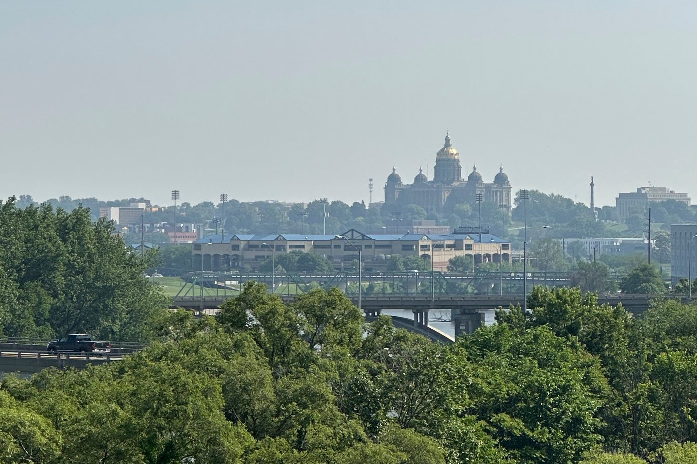Air quality worsens in eastern US as Canadian wildfire smoke hangs over Midwest | iNFOnews.ca