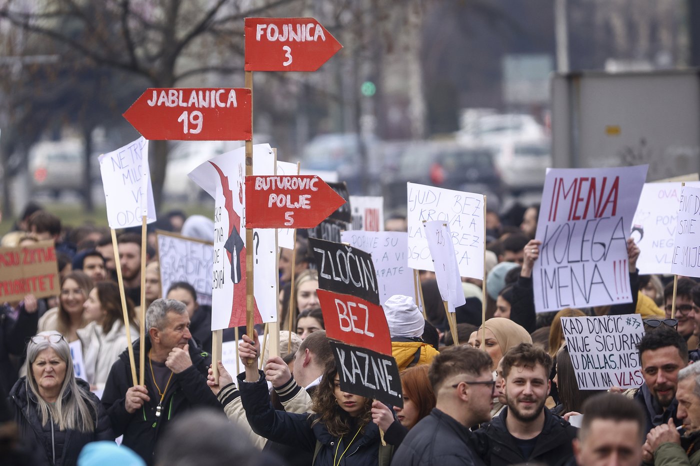 Bosnian students rally for justice, drawing inspiration from anti-graft struggle in Serbia | iNFOnews.ca